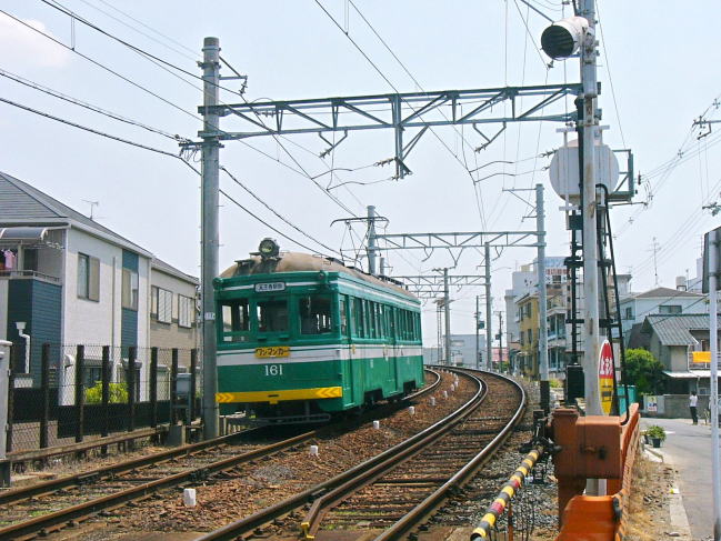 神ノ木駅近くの専用軌道
